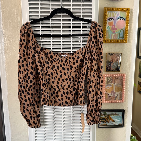 NEW Reformation Reign Bobcat top - Picture 5 of 8